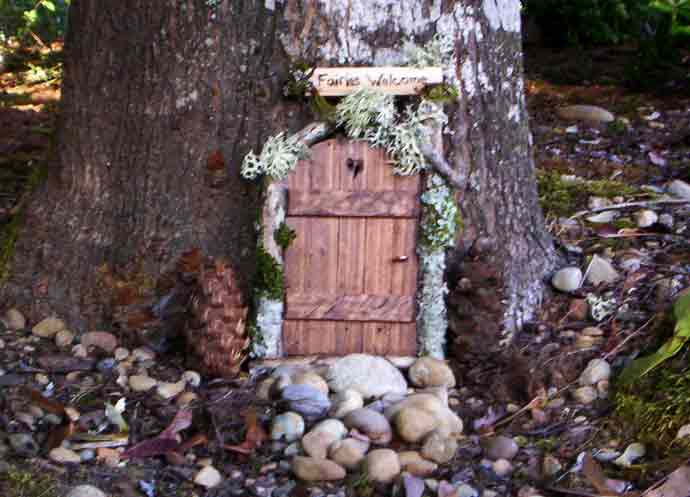 Fairy Door to encourage comments
